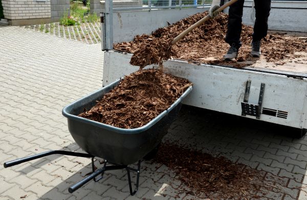 Bulk Mulch Delivery in Bountiful