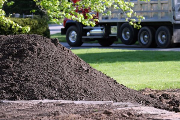 Yard Dirt Delivery in Bountiful