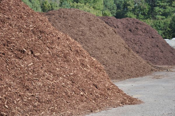 Brown Mulch Delivery in Bountiful