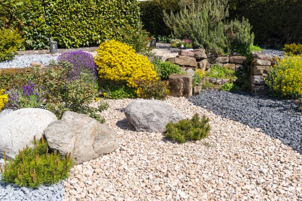 Decorative Gravel Installation in Bountiful
