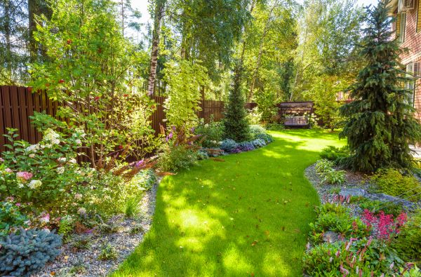 Monthly Garden Maintenance in Bountiful