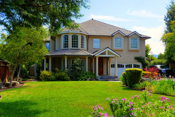 Large Yard Landscaping in Bountiful